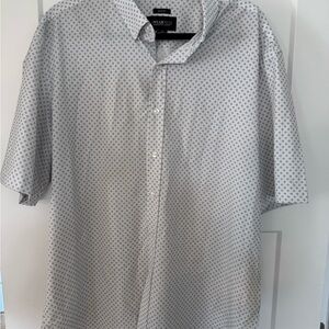 Kenneth Cole White and Blue Patterned Shirt
